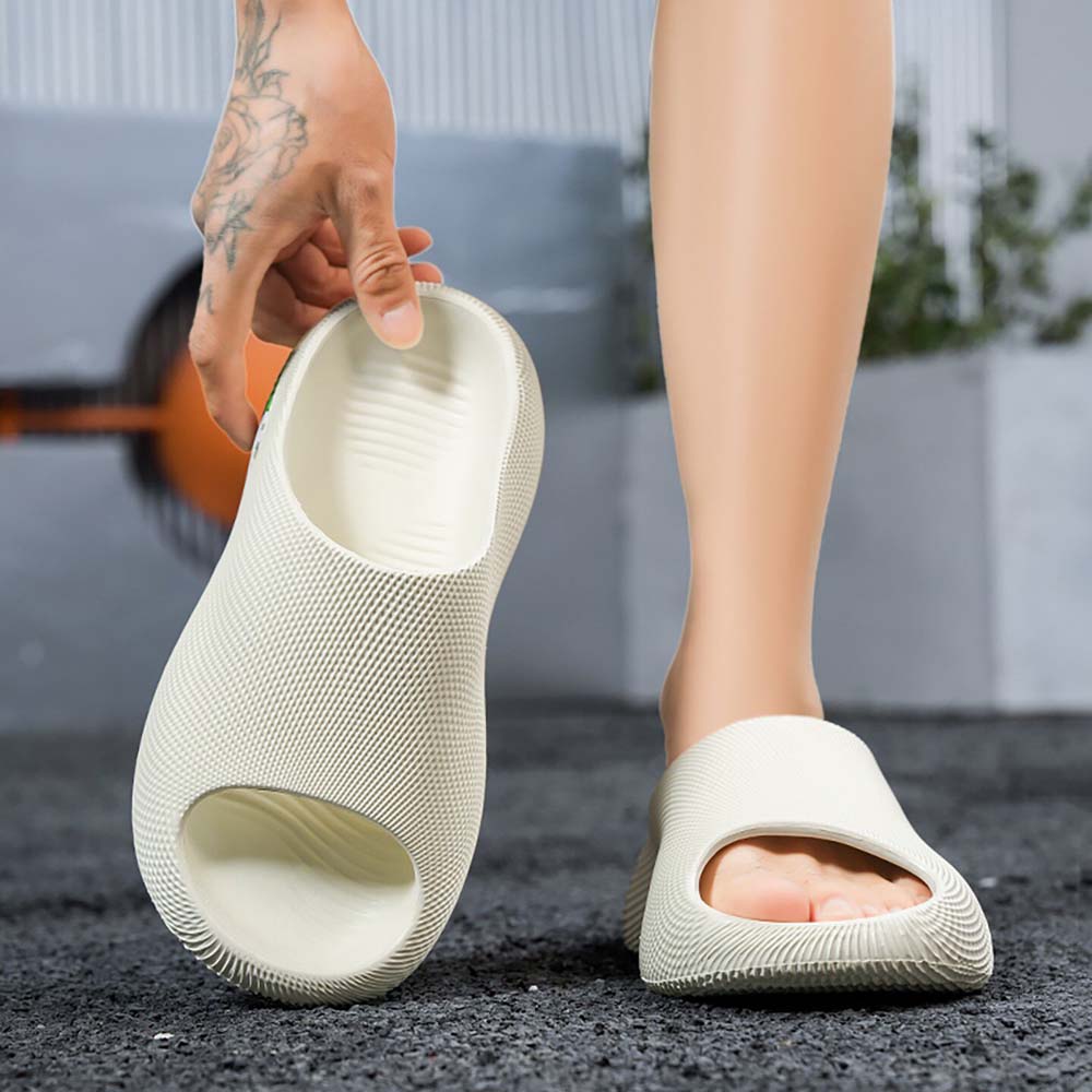 Men Shoes On Cloud - รองเท้าแตะผู้ชาย SHAJI รุ่น Cloud Slides พื้นหนานุ่ม