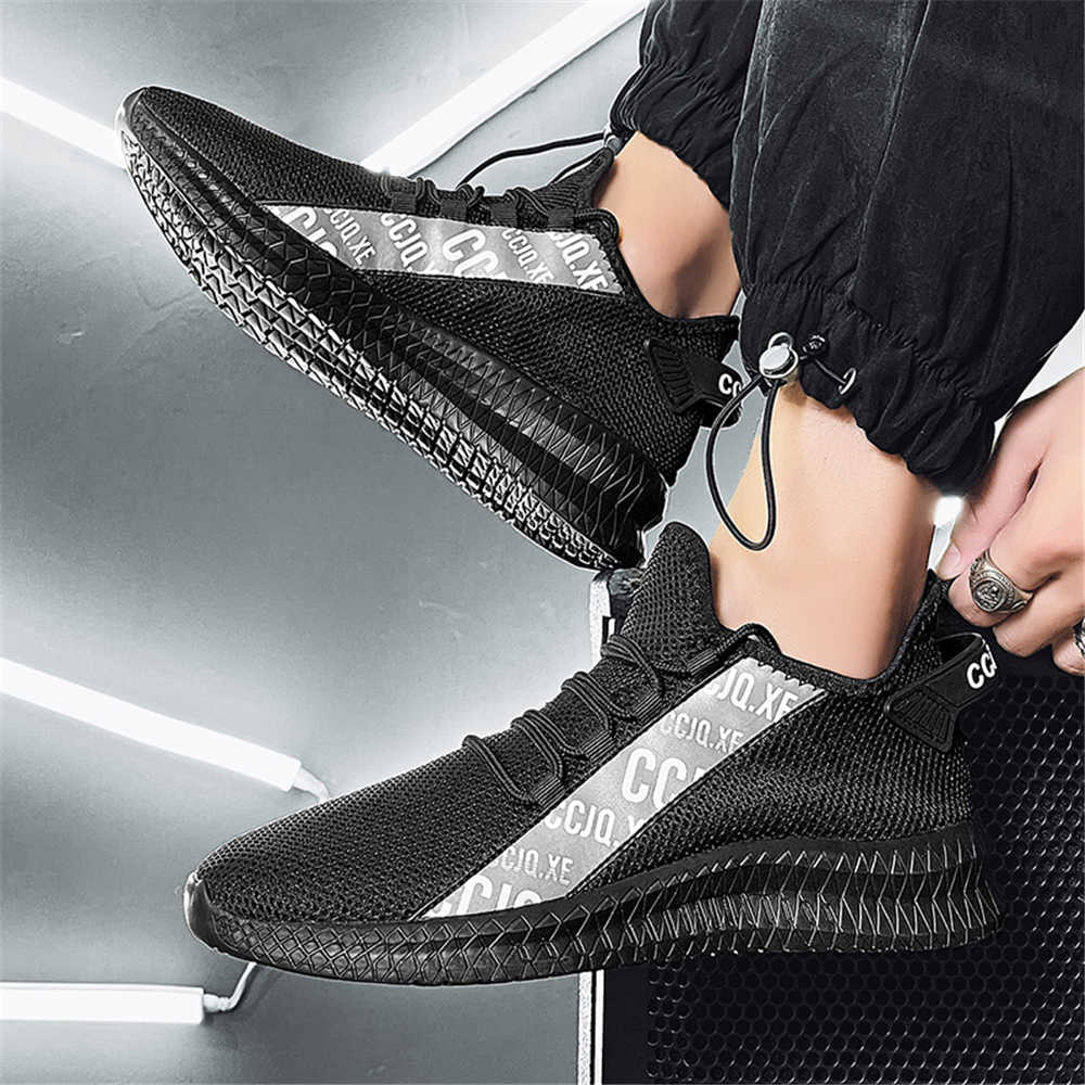 Shoes Heels Men - รองเท้าผ้าใบผู้ชายไซส์ 40-46 ไซส์ 46 ของแท้ รองเท้าส้นสูงสำหรับเจ้าสาว
