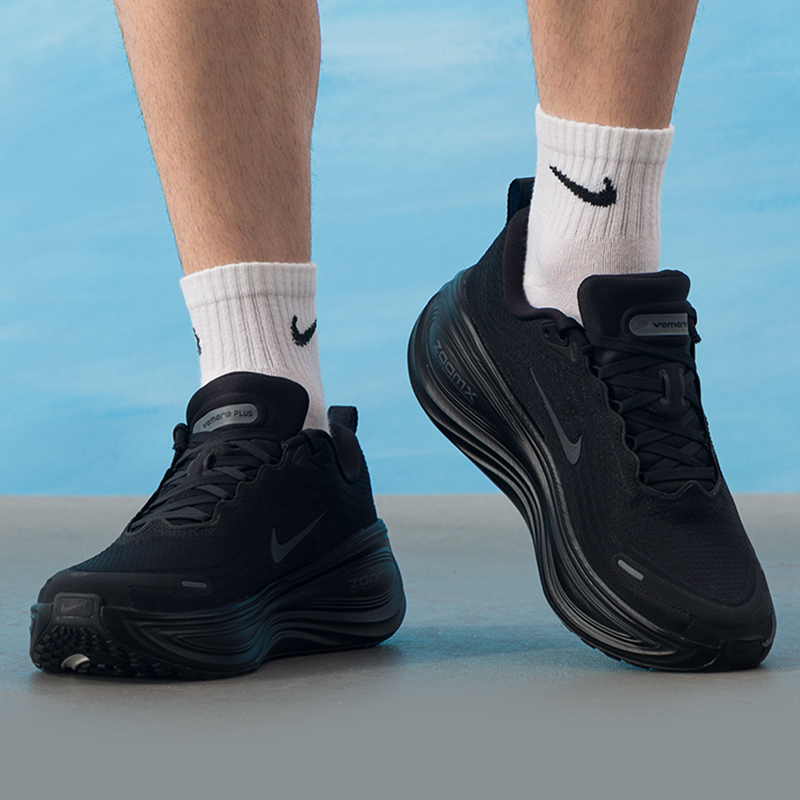 ไนกี้รองเท้าผู้ชายโวเมโร พลัสร - Men'S Shoes Nike Black บทวิจารณ์และราคา