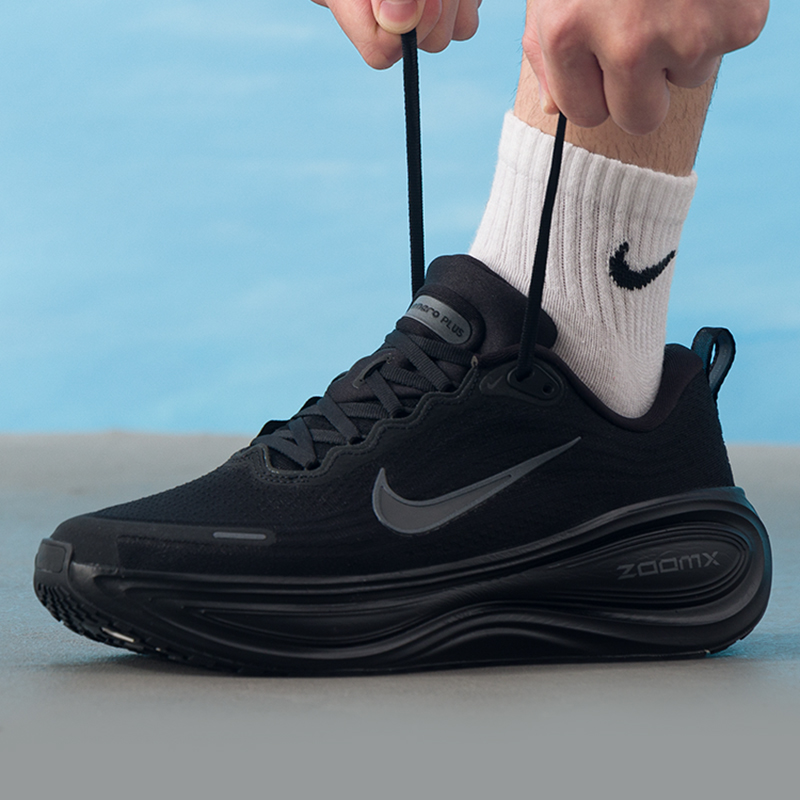 ไนกี้รองเท้าผู้ชายโวเมโร พลัสร - Men'S Shoes Nike Black บทวิจารณ์และราคา